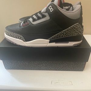 Jordan 3 Black Cement Size 11 Never Worn. 10/10 Condition